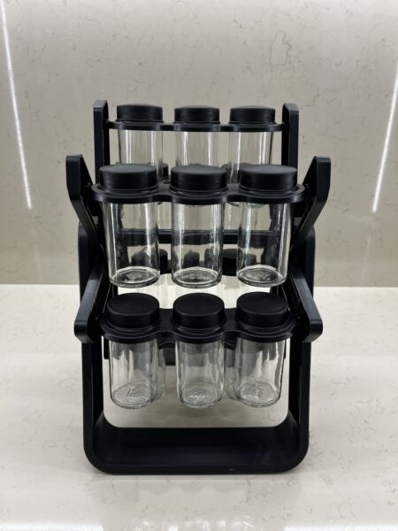 دولاب بهارات زجاجي بـ18 علبة