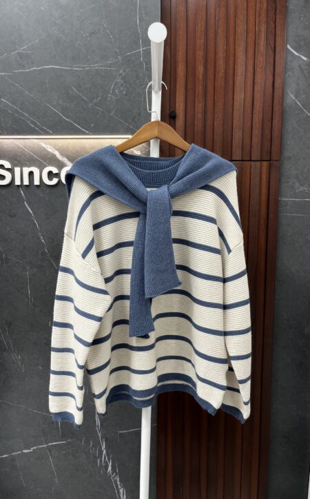 بلوز صوف ناعم