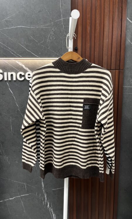 بلوز صوف ناعم