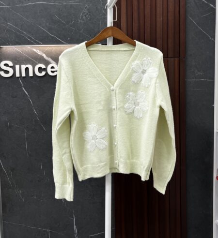 جاكيت صوف ناعم