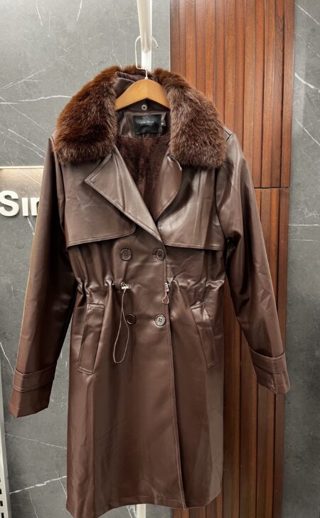 جاكيت جلد طول وسط