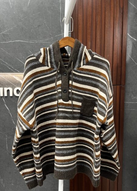 بلوز صوف ناعم